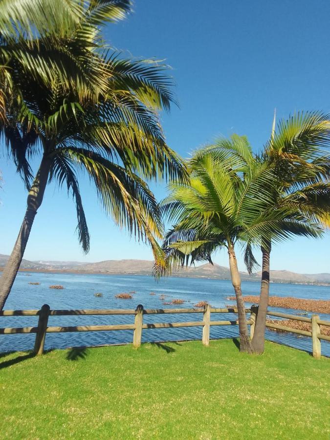 The Holiday House Harties Hartbeespoort Exterior photo